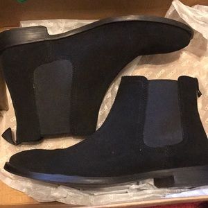 Chelsea boots